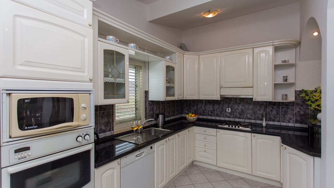 Photo of Kitchen in Neoric