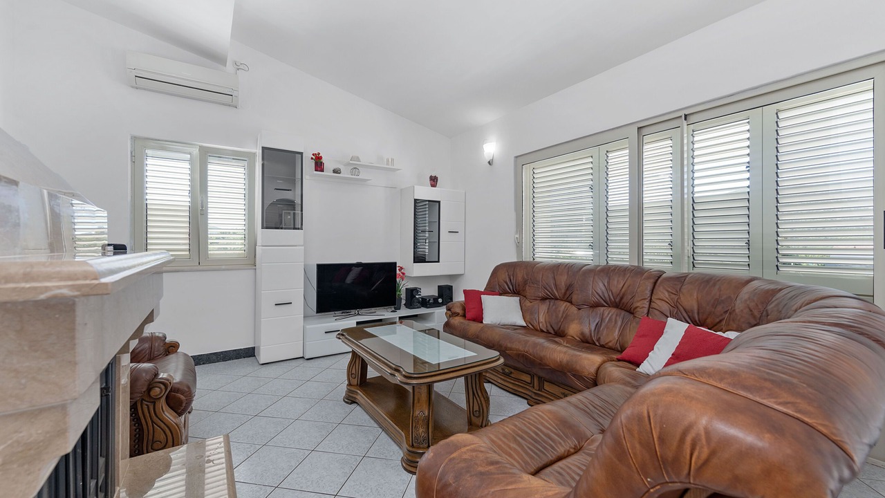 Photo of Livingroom in Neoric