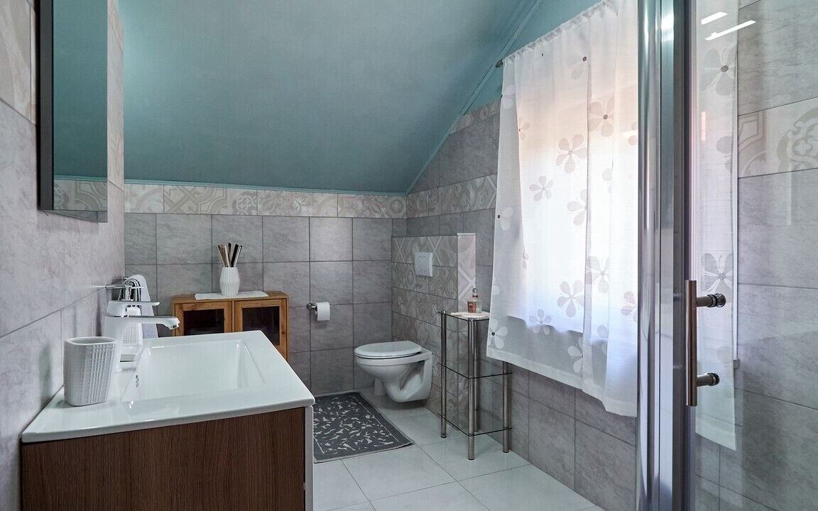 Photo of Bathroom in Brinje