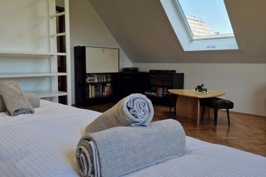 Photo of Bedroom in Limbus