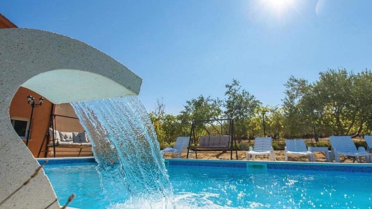 Photo of Outdoor in Rudine