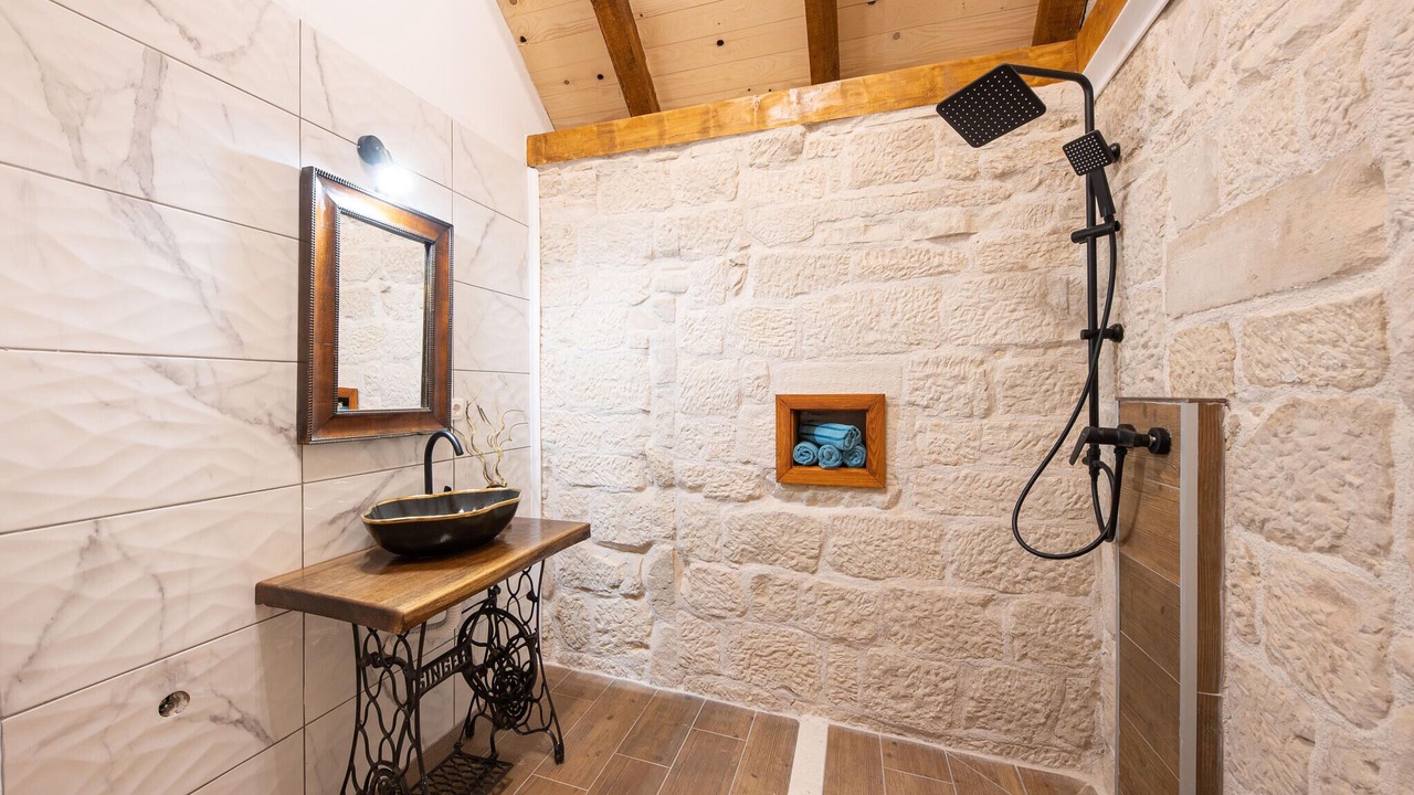 Photo of Bathroom in Sinj