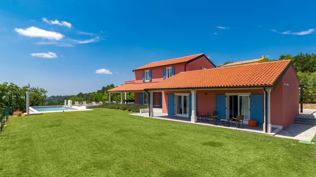 Photo of Outdoor in Oprtalj
