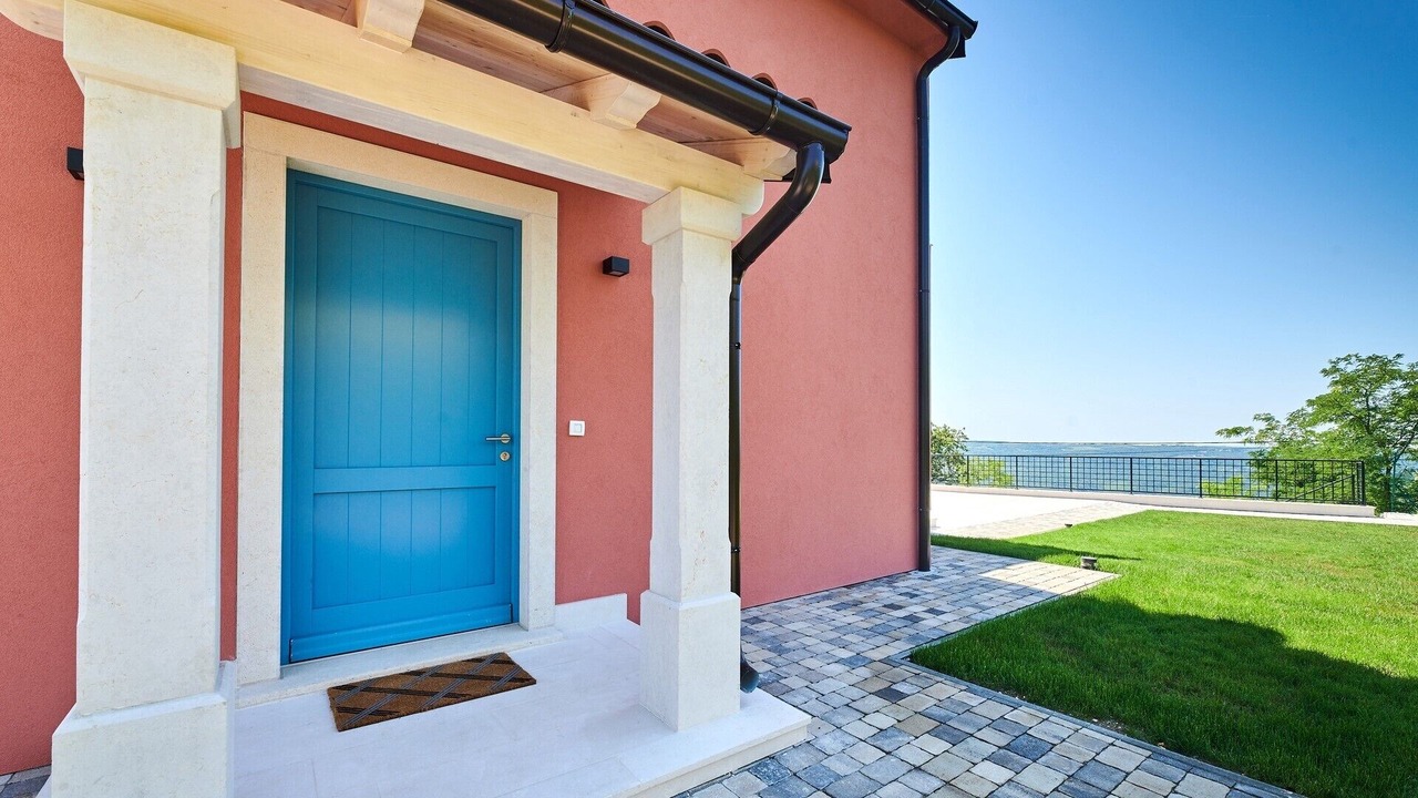 Photo of Outdoor in Oprtalj
