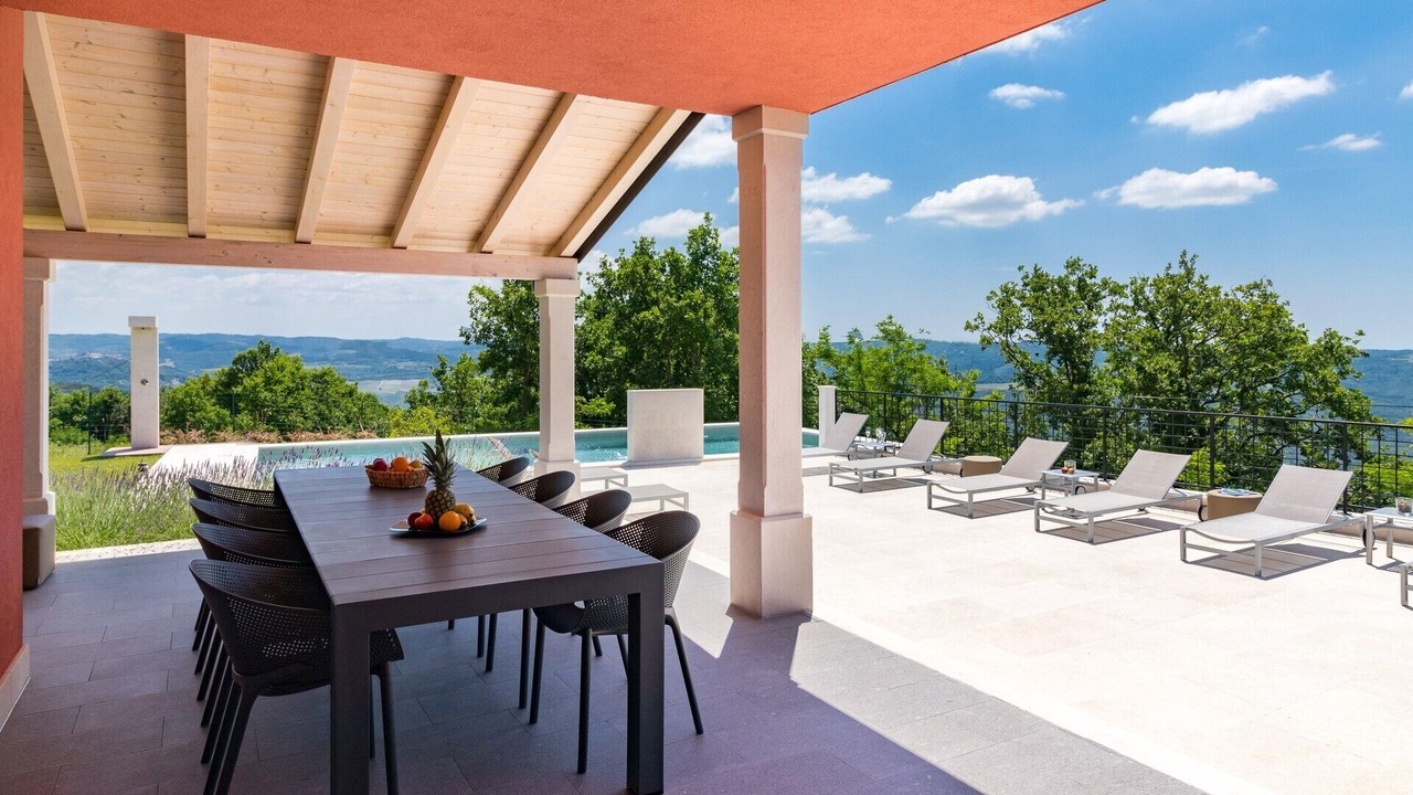 Photo of Outdoor in Oprtalj