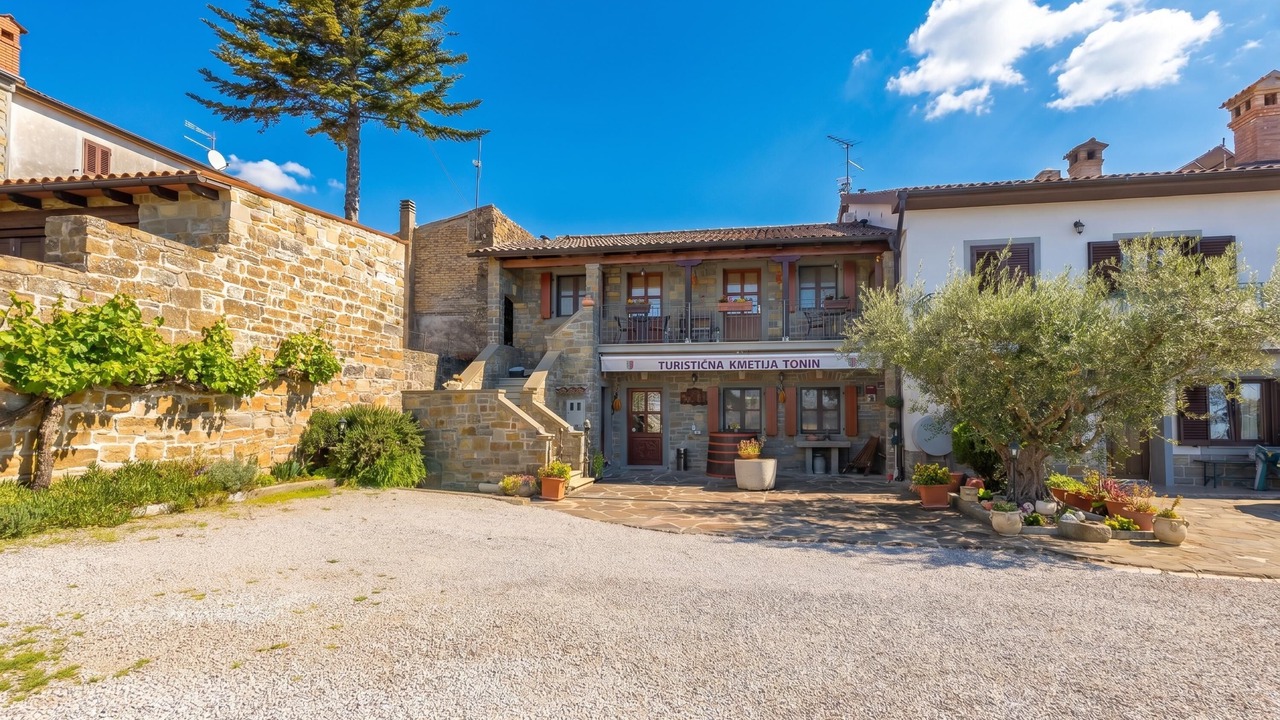 Photo of Outdoor in Koper