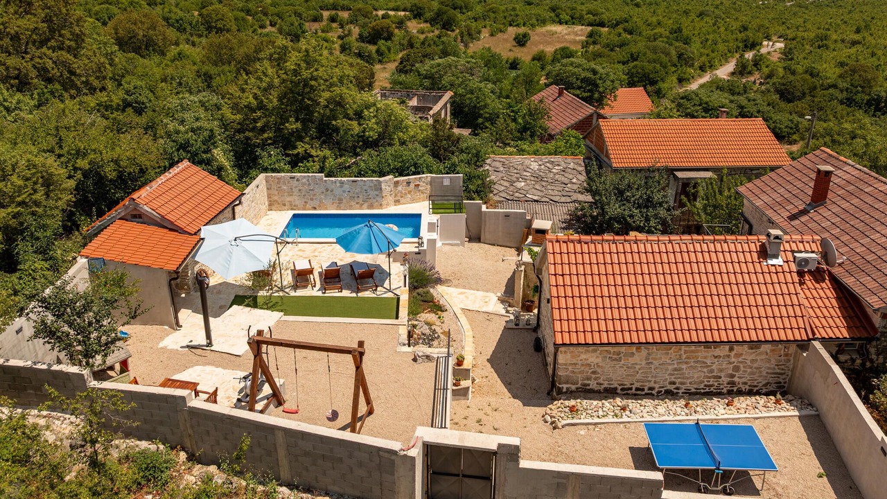 Photo of Others in Benkovac