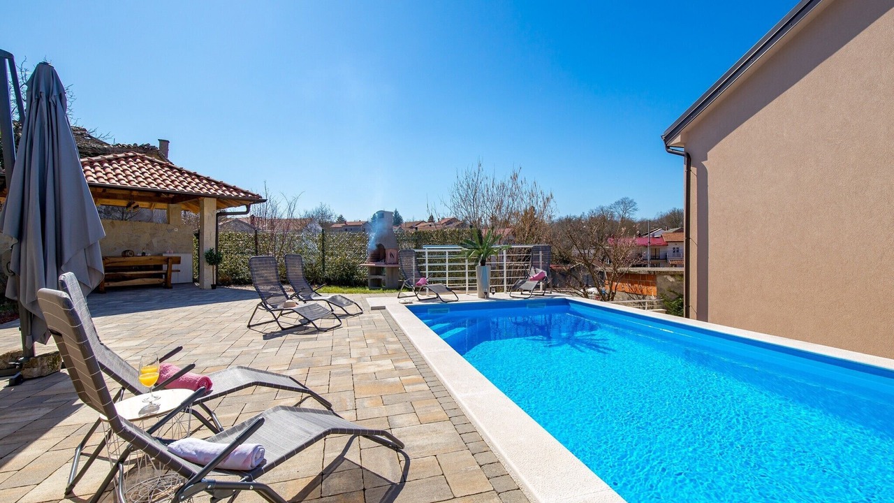 Photo of Outdoor in Lipa