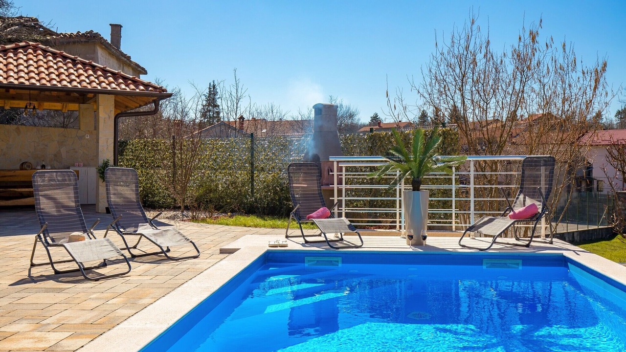 Photo of Outdoor in Lipa
