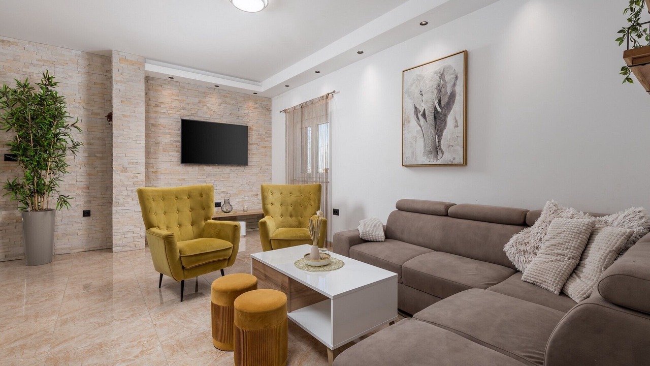 Photo of Livingroom in Lipa