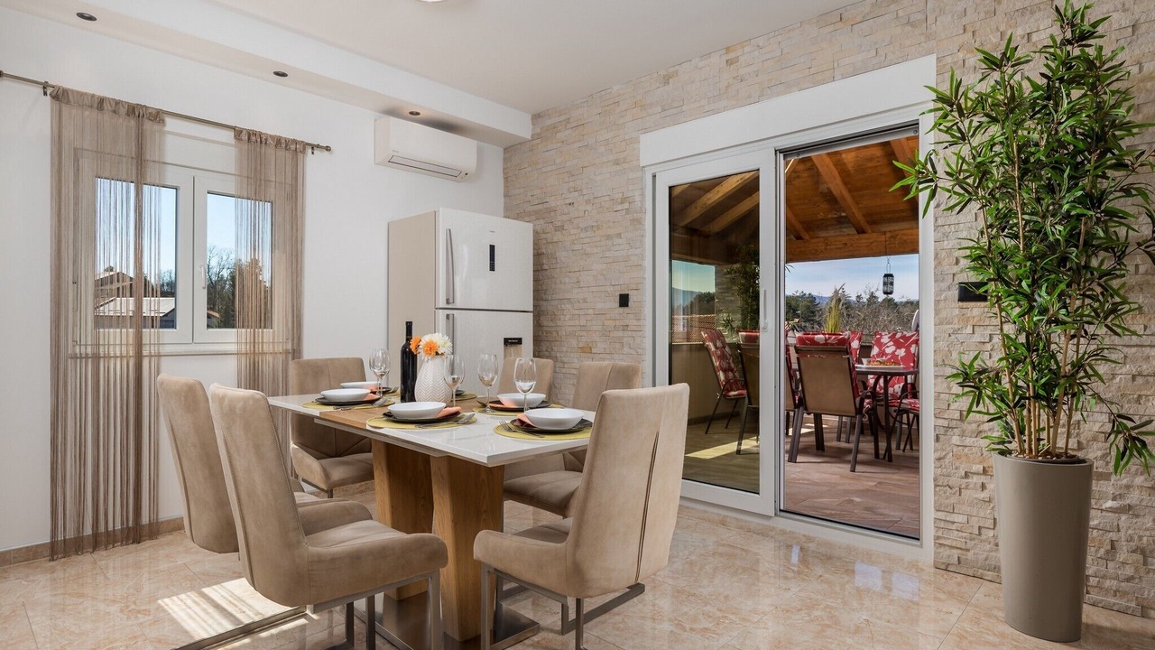 Photo of Livingroom in Lipa