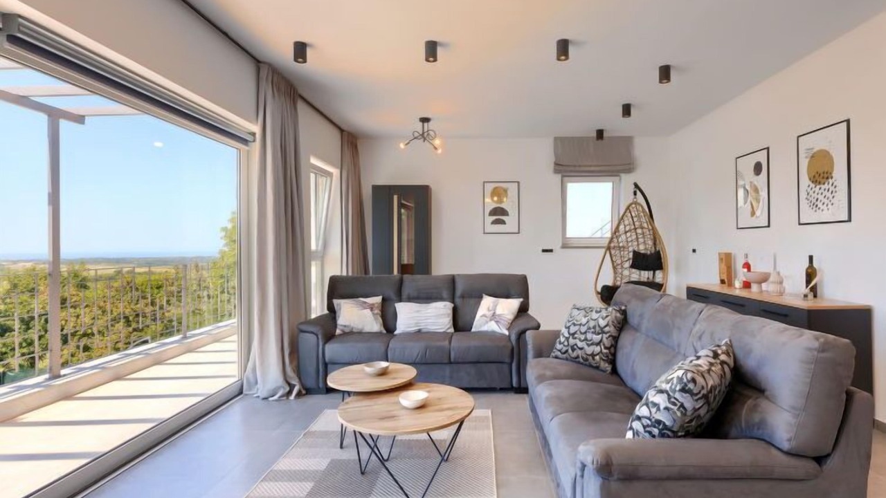 Photo of Livingroom in Buje