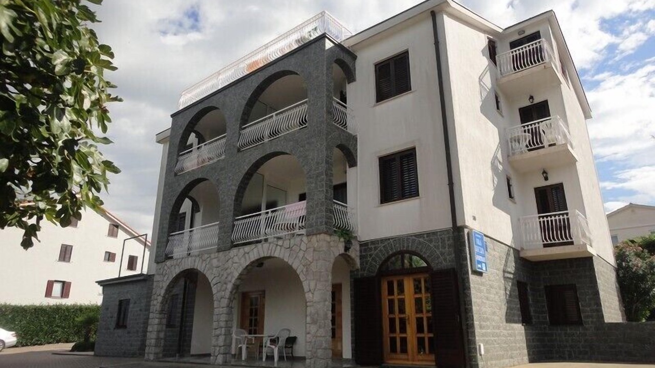 Photo of Outdoor in Porat