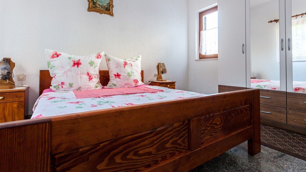 Photo of Bedroom in Porat