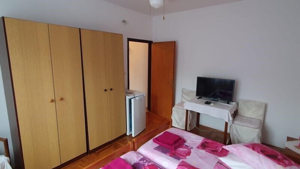 Photo of Bedroom in Fuskulin