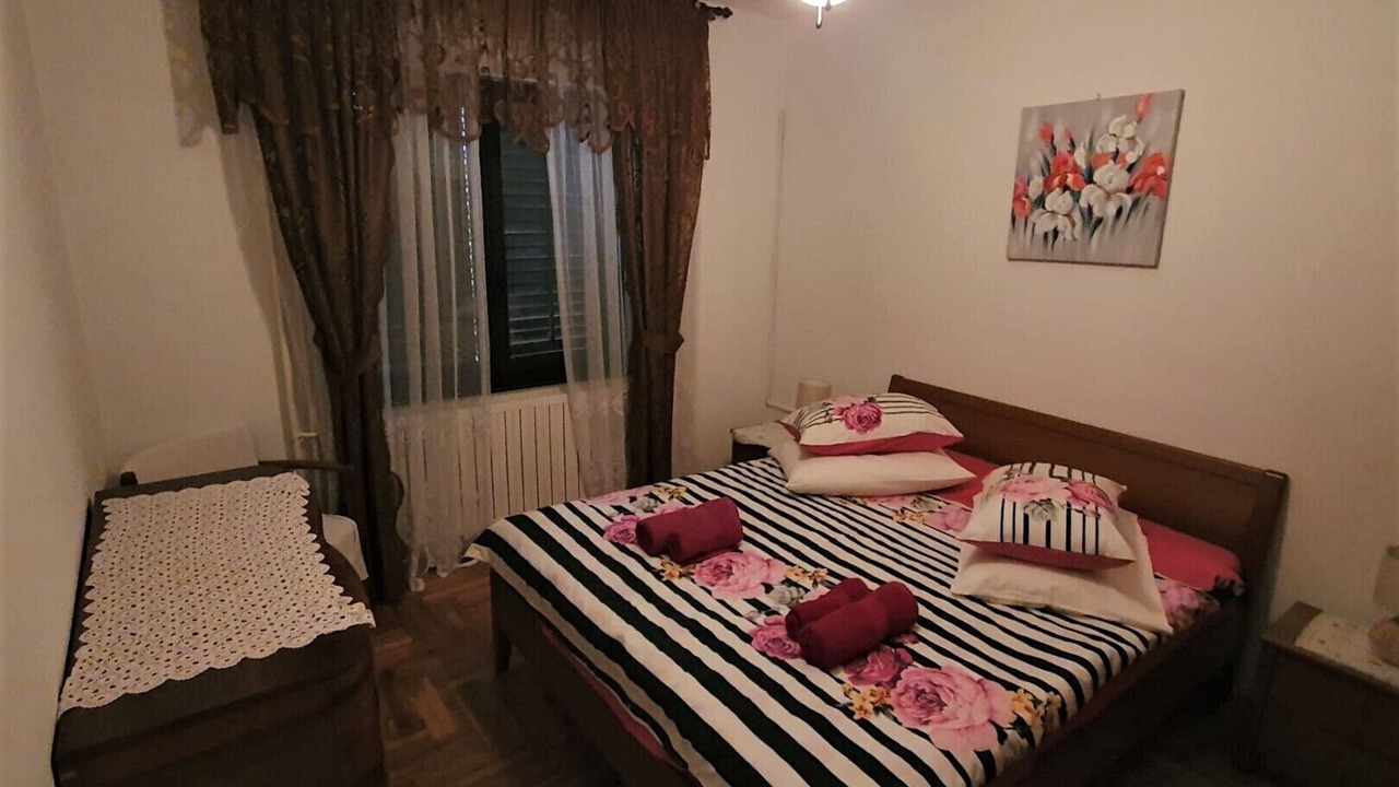 Photo of Bedroom in Fuskulin