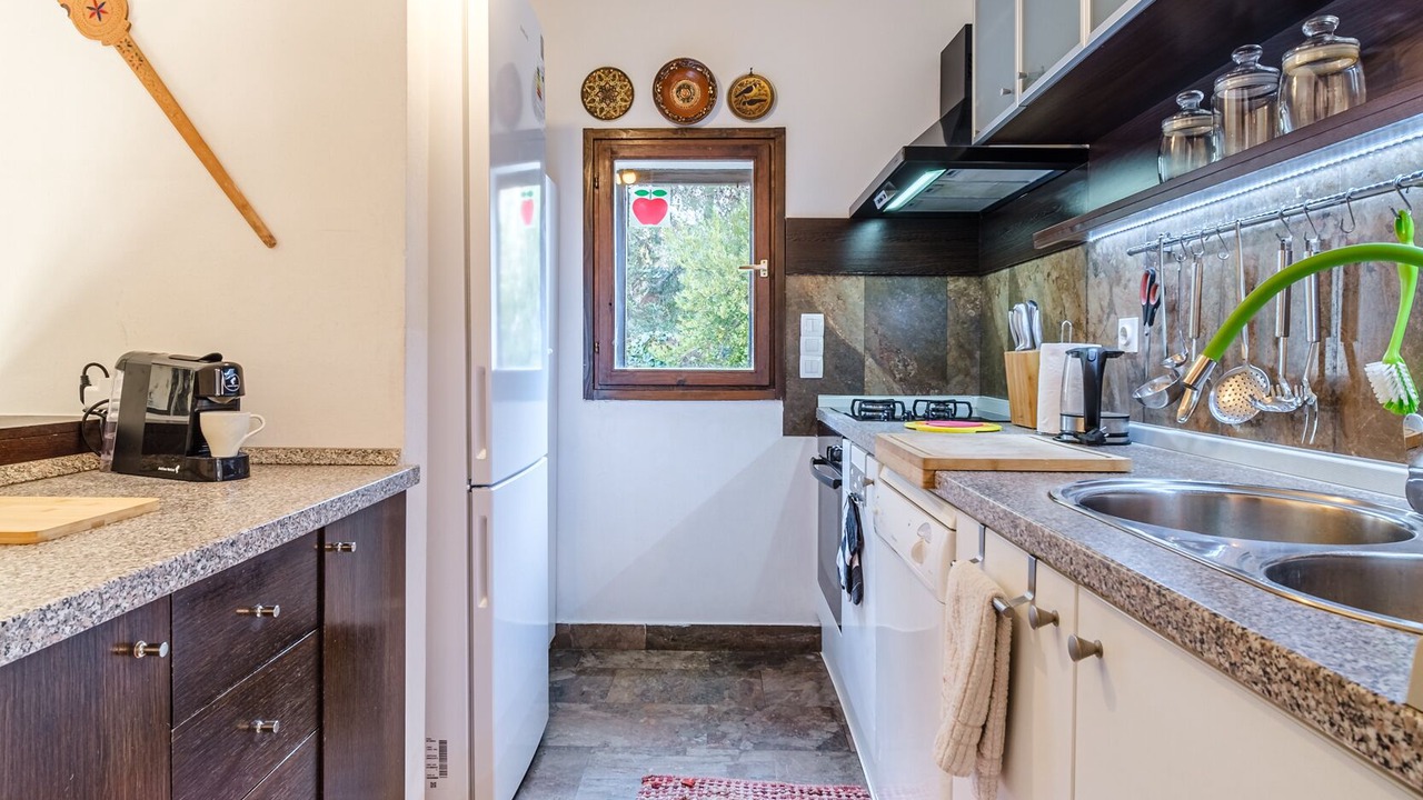 Photo of Kitchen in Cove Makarac (Milna)
