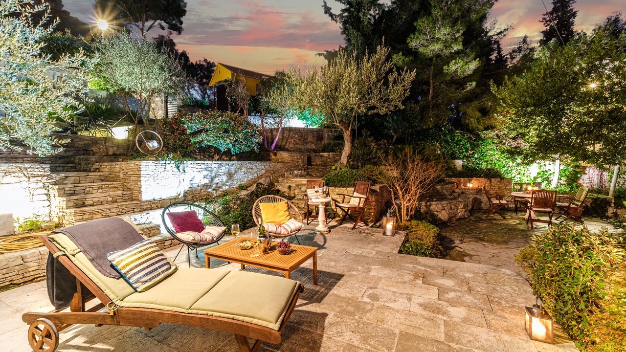 Photo of Patio Balcony in Cove Makarac (Milna)