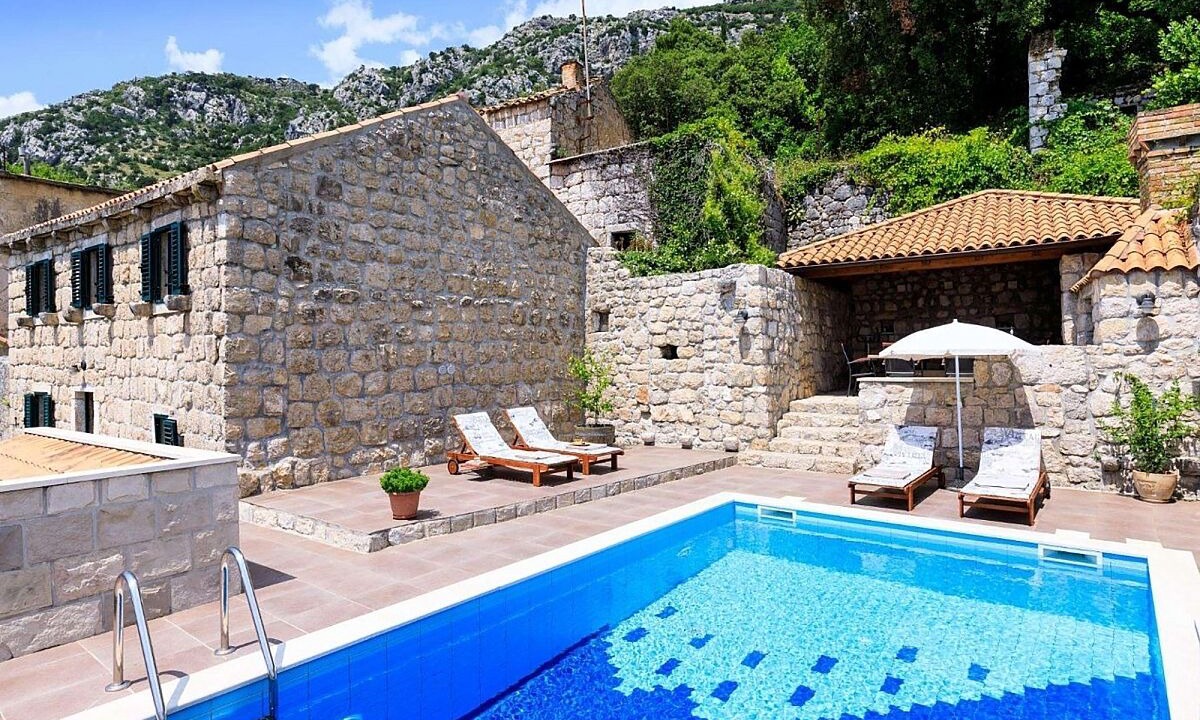 Photo of Outdoor in Mihanici