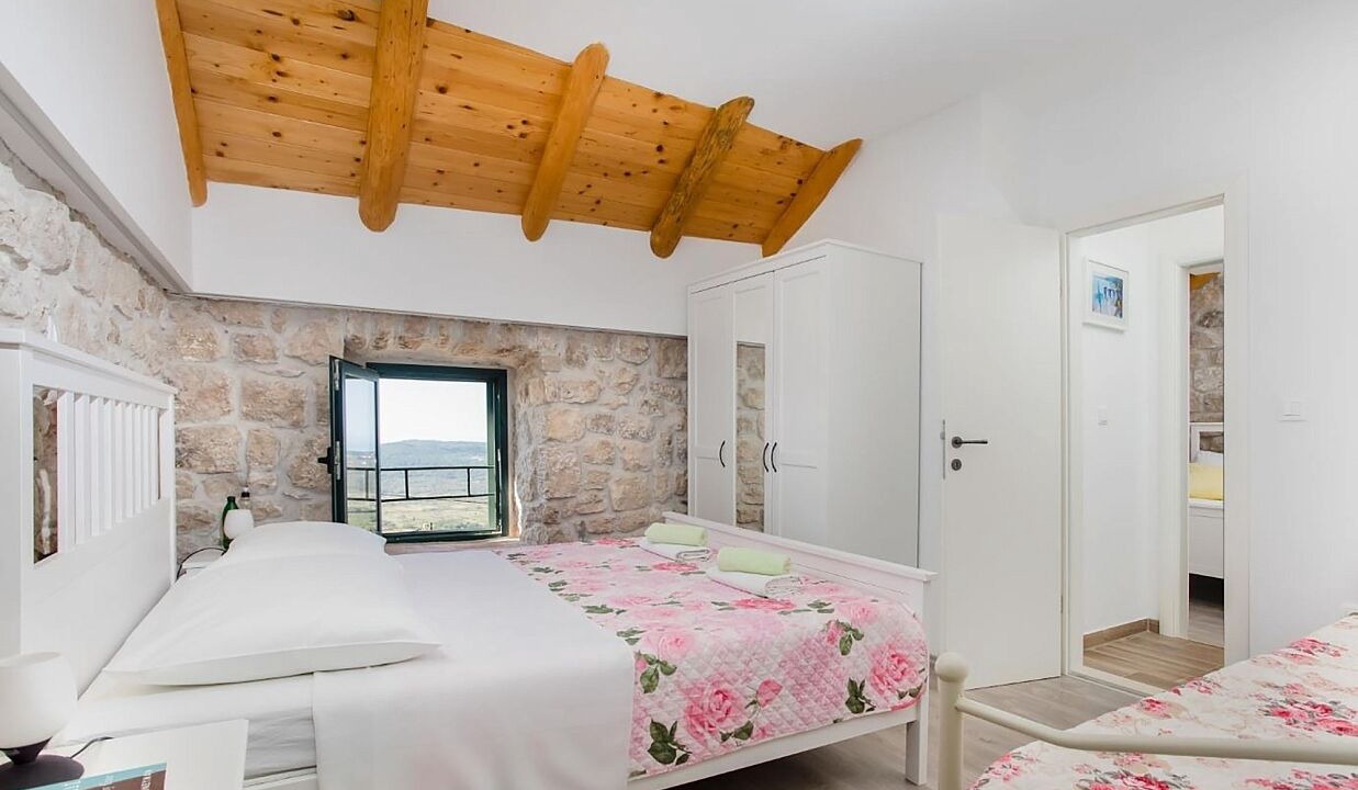 Photo of Bedroom in Mihanici