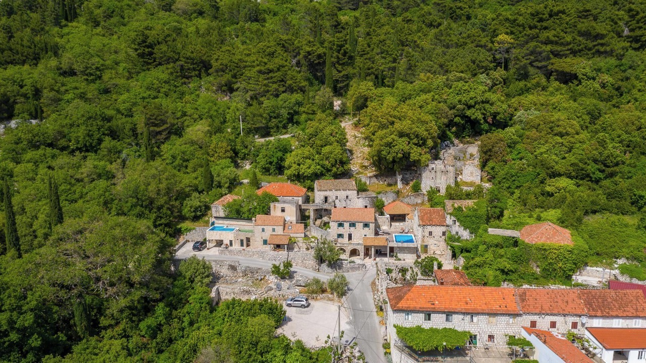 Photo of Outdoor in Mihanici
