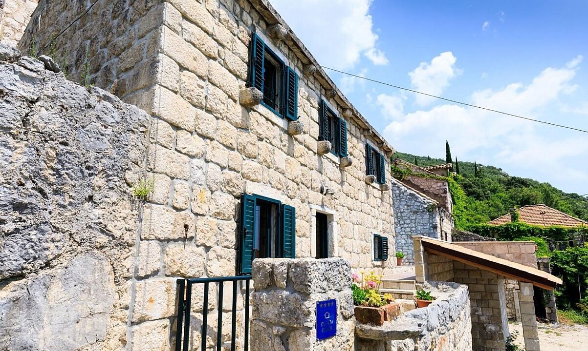 Photo of Outdoor in Mihanici