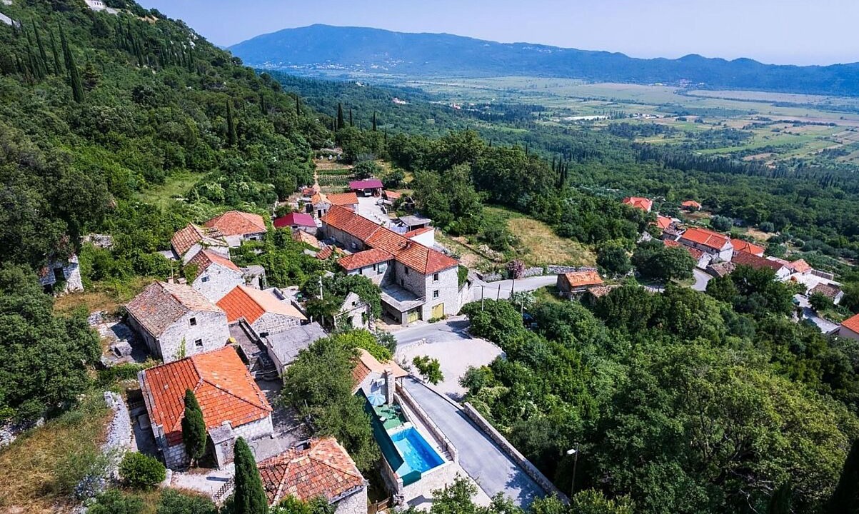 Photo of Outdoor in Mihanici