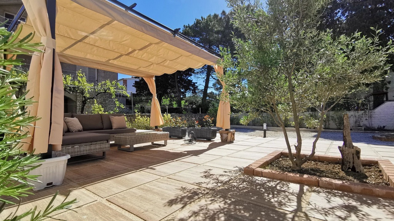 Photo of Patio Balcony in Ist