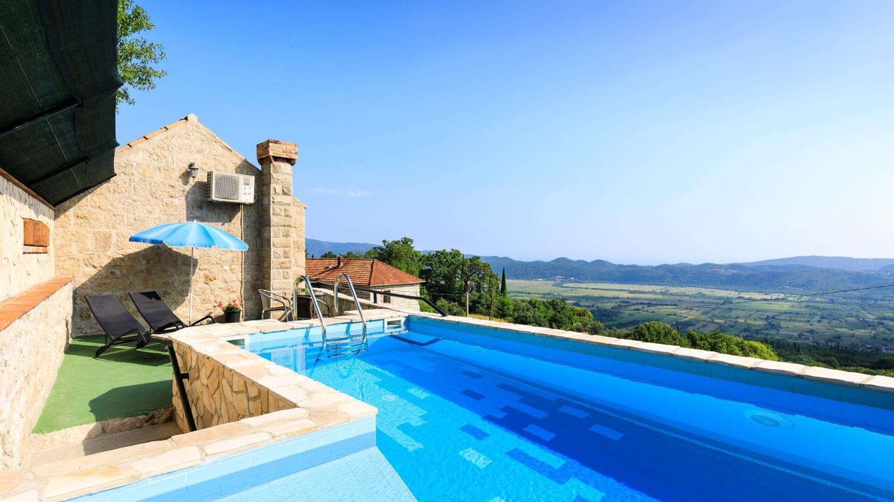 Photo of Outdoor in Mihanici