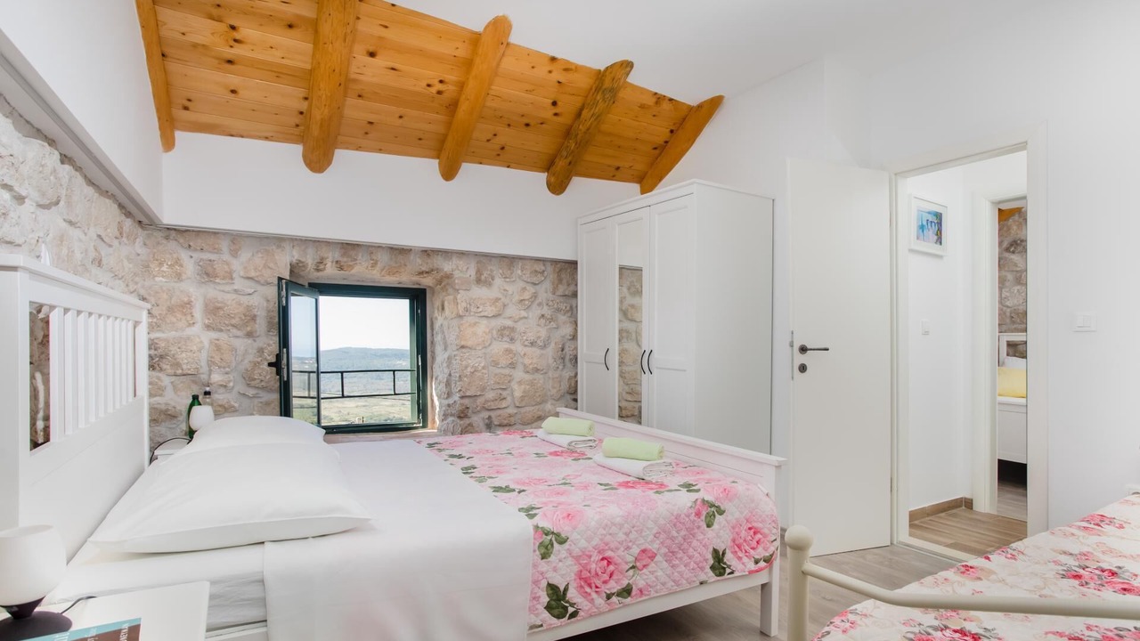 Photo of Bedroom in Mihanici
