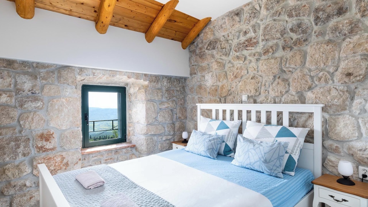 Photo of Bedroom in Mihanici