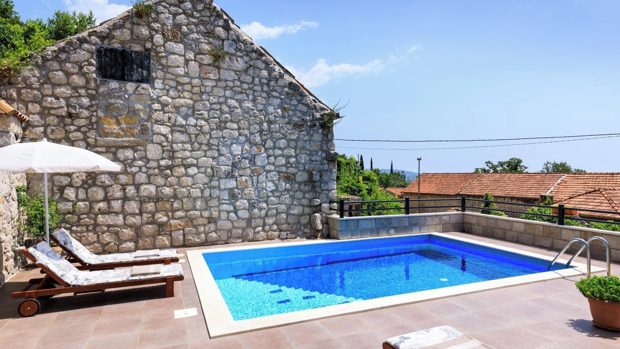 Photo of Outdoor in Mihanici