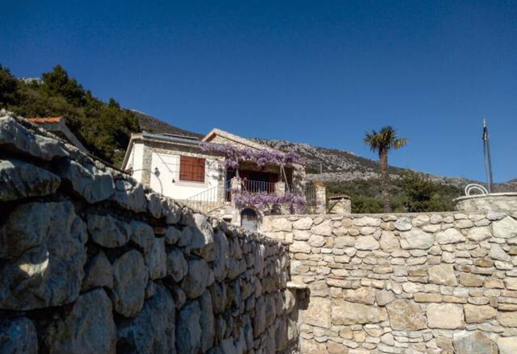 Photo of Outdoor in Kastel Luksic