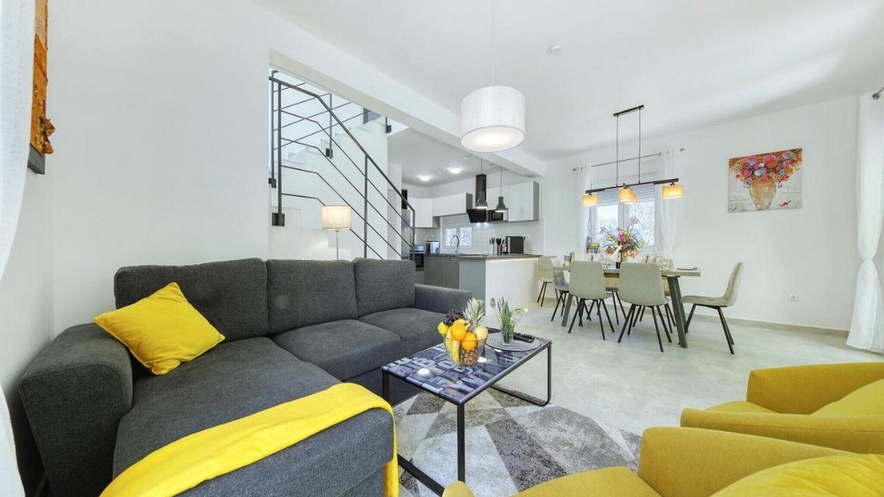 Photo of Livingroom in Bozava
