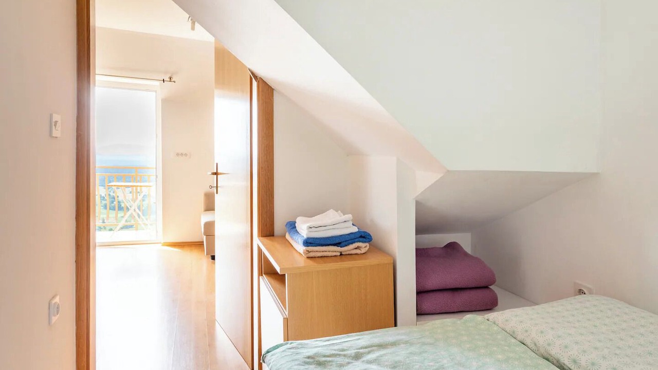 Photo of Bedroom in Semic