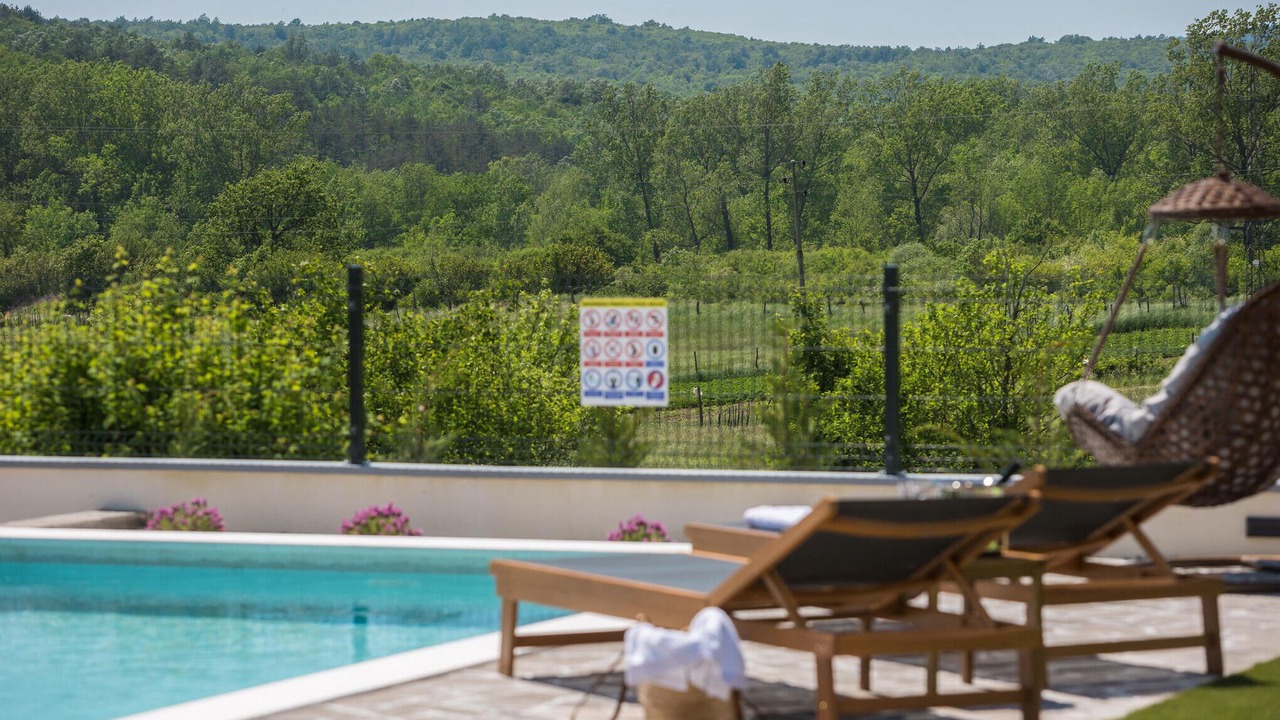 Photo of Outdoor in Rim
