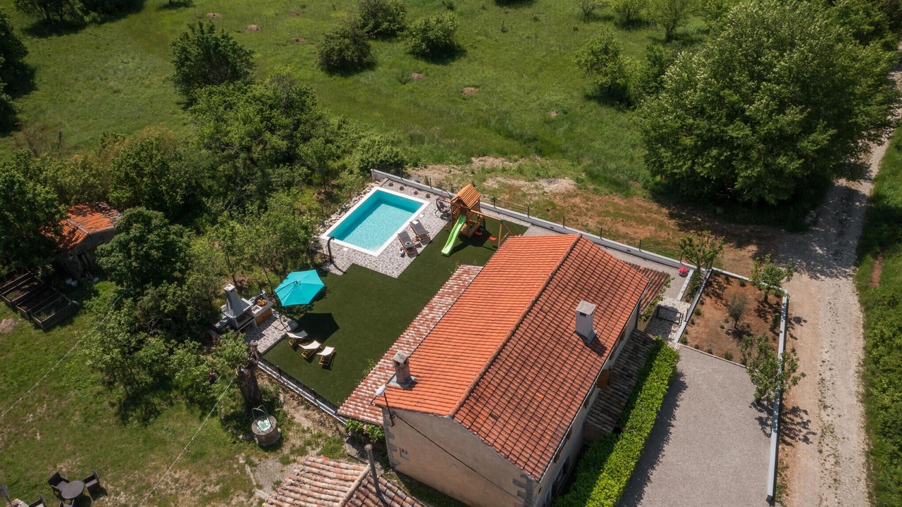 Photo of Outdoor in Rim