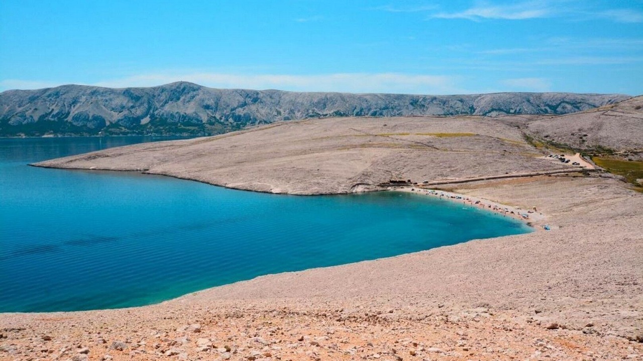 Photo of Others in Metajna