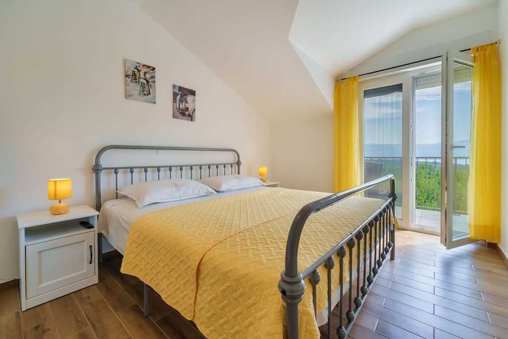 Photo of Bedroom in Risika