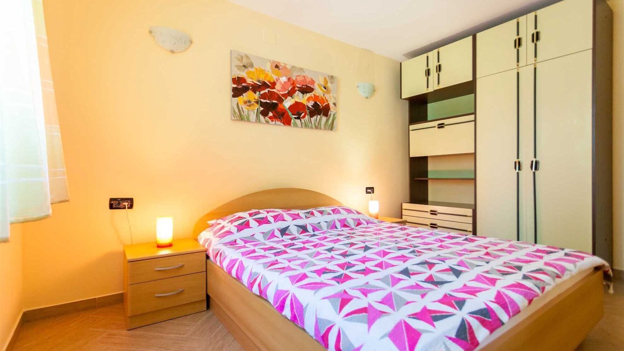 Photo of Bedroom in Porat