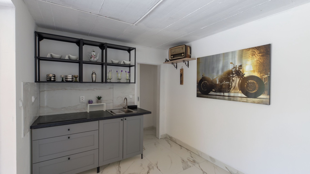 Photo of Kitchen in Srinjine