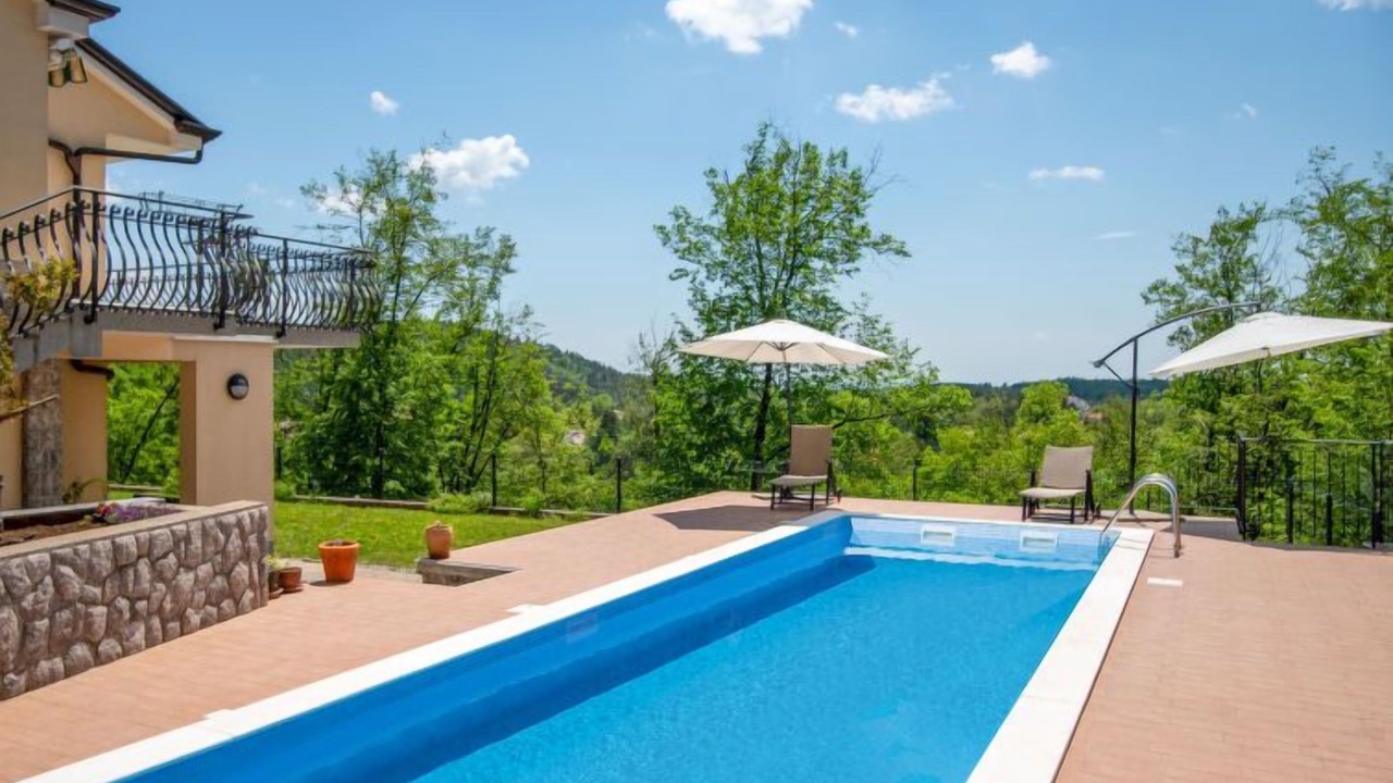Photo of Outdoor in Klana
