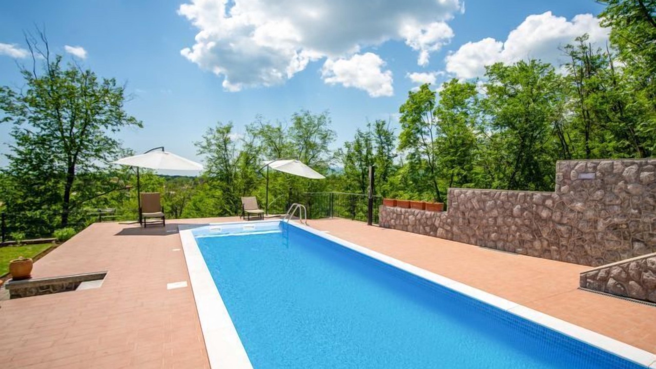 Photo of Outdoor in Klana
