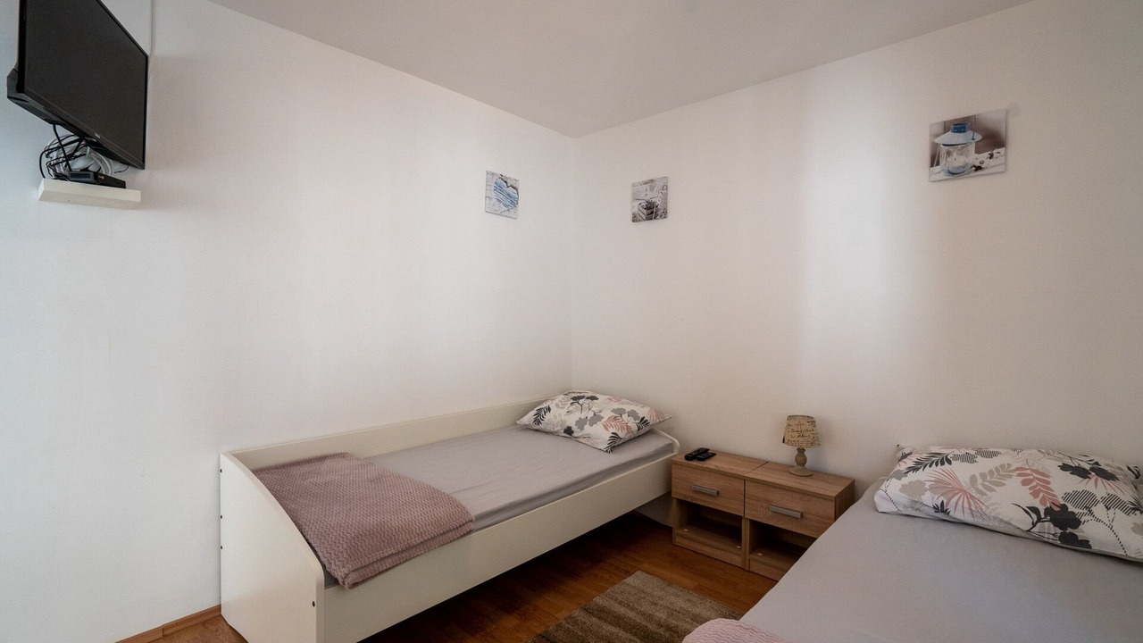 Photo of Bedroom in Otocic Ravni Zakan