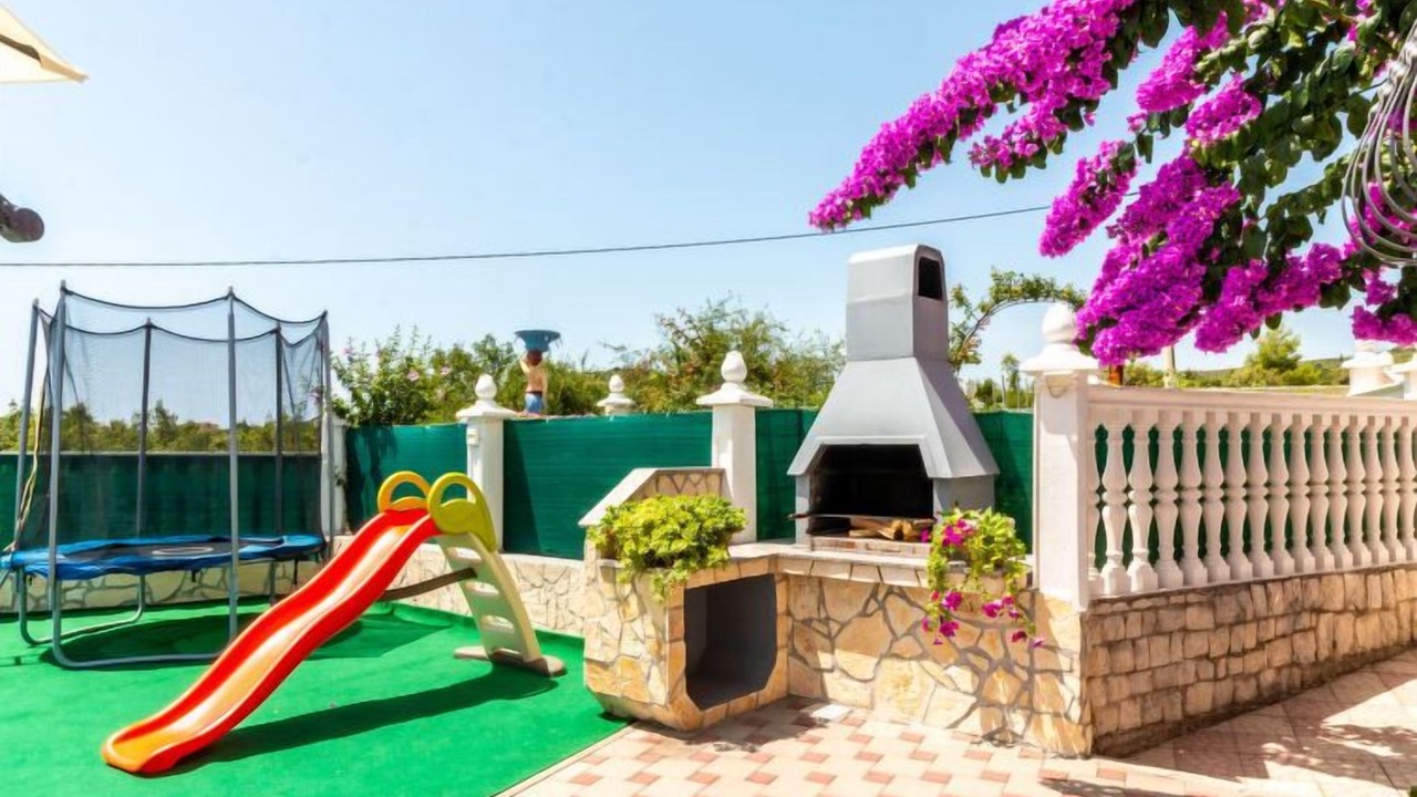 Photo of Outdoor in Rudine