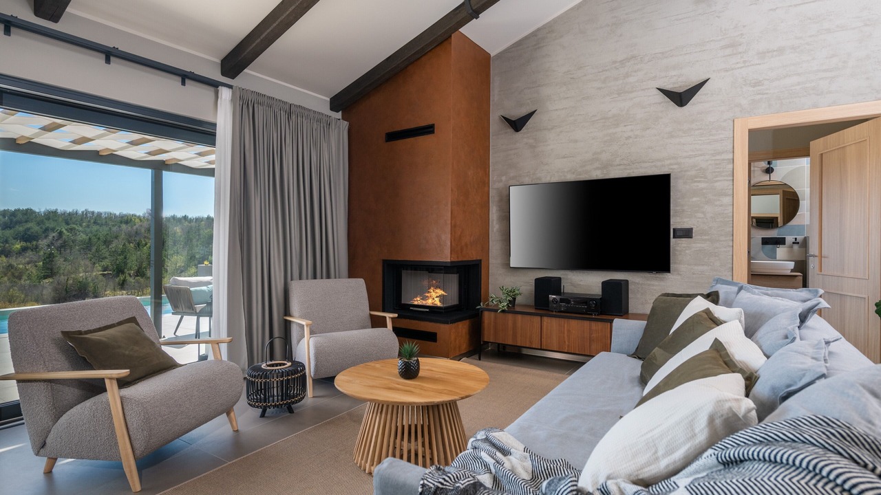Photo of Livingroom in Hum