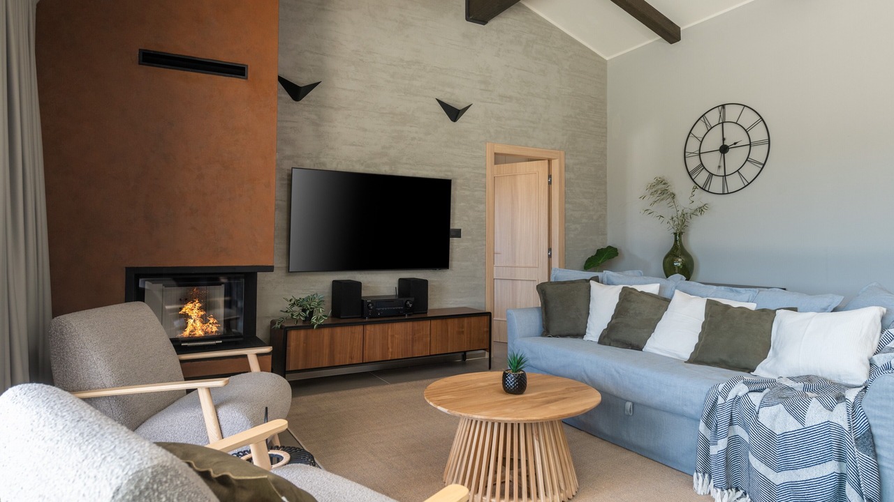 Photo of Livingroom in Hum
