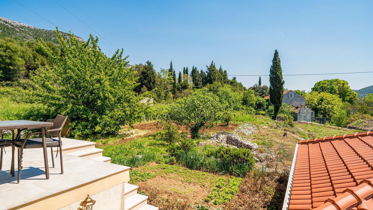 Photo of Bedroom in Metohija