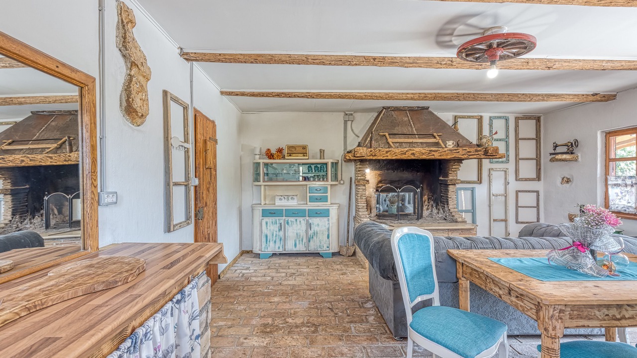 Photo of Others in Heki