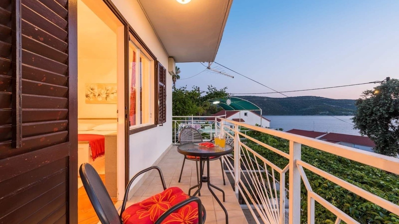 Photo of Patio Balcony in Poljica